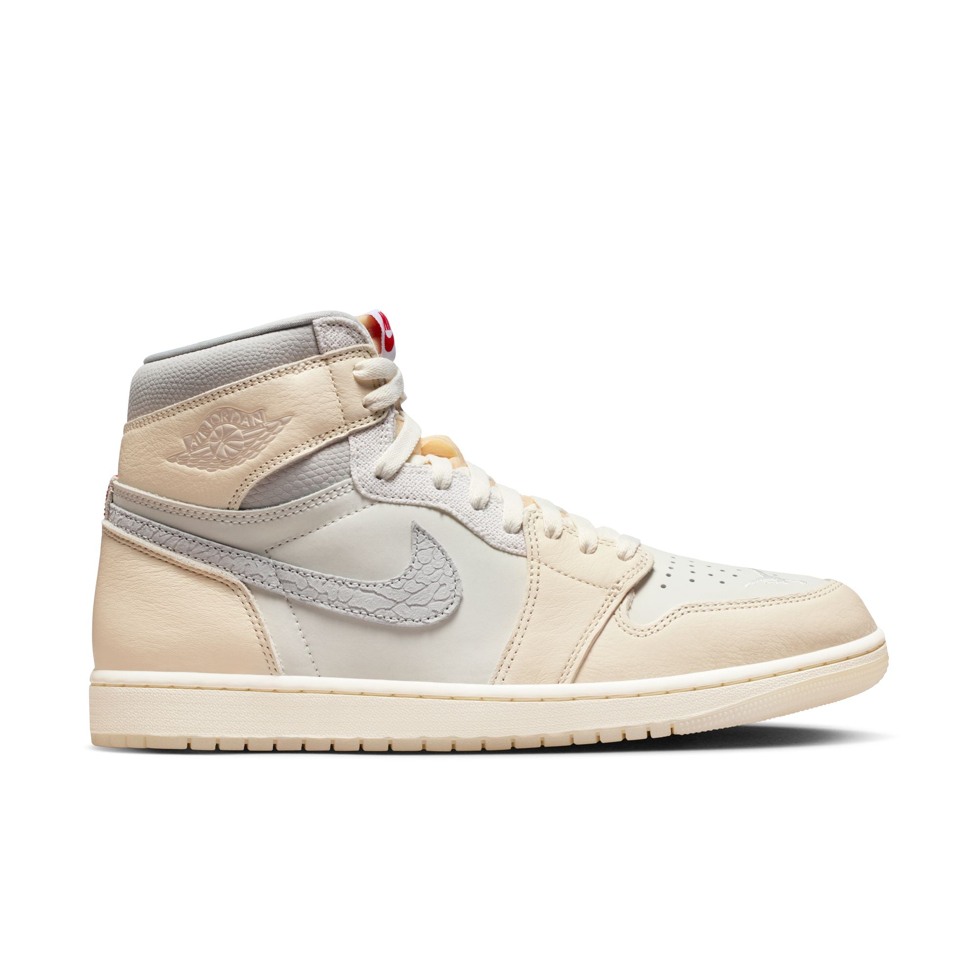nike: Air Jordan 1 Retro High Og (100) | DSMG E-SHOP