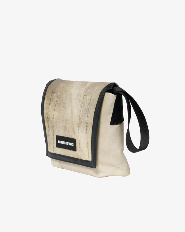 FREITAG - F11 Lassie - (002)