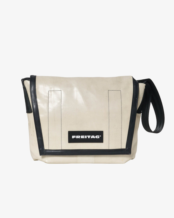 FREITAG - F11 Lassie - (003)