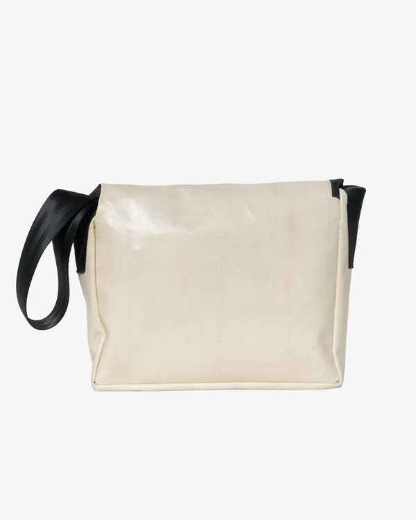 FREITAG - F11 Lassie - (003)