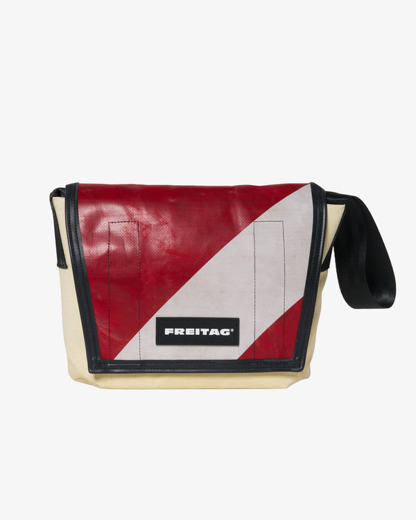 FREITAG - F11 Lassie - (013)