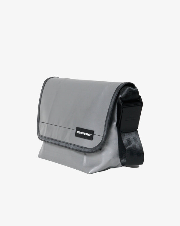 FREITAG - F42 Surfside6 - (001)