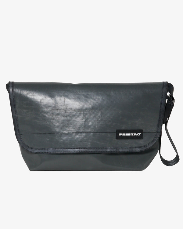 FREITAG - F42 Surfside6 - (002)