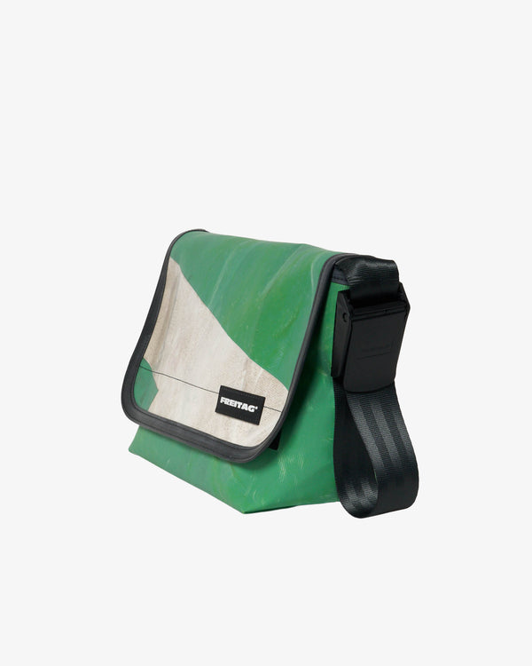 FREITAG - F42 Surfside6 - (003)