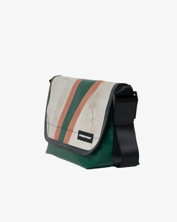 FREITAG - F42 Surfside6 - (009)