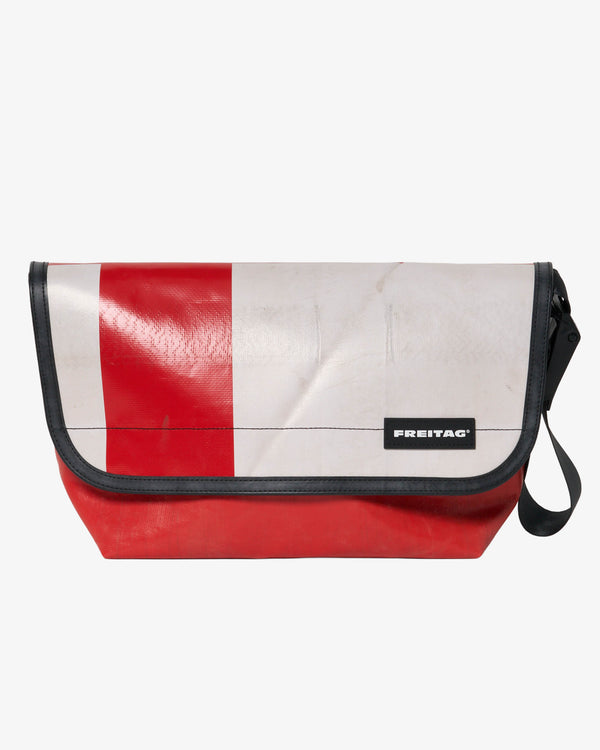FREITAG - F42 Surfside6 - (011)