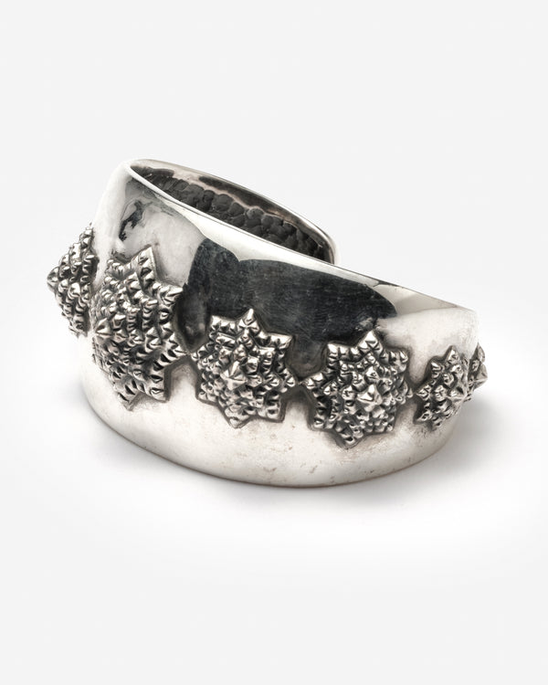 NATURAL INSTINCT - Flower E Bangle - (Svr)