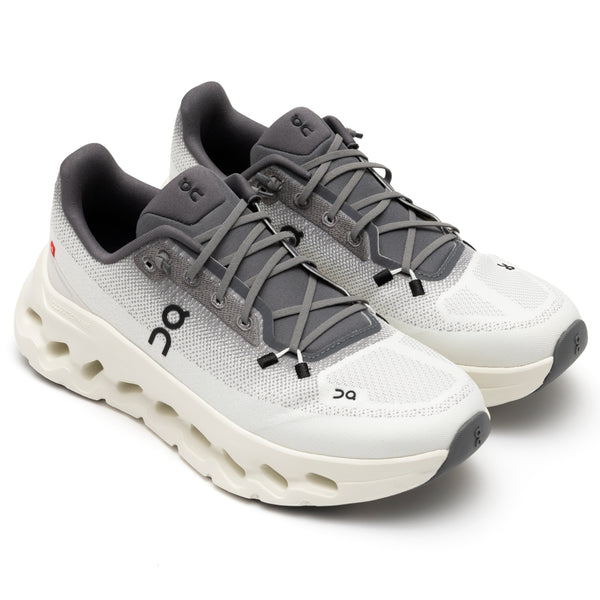 ON RUNNING - Ss25 Cloudtilt Rock  -M (Ivory)