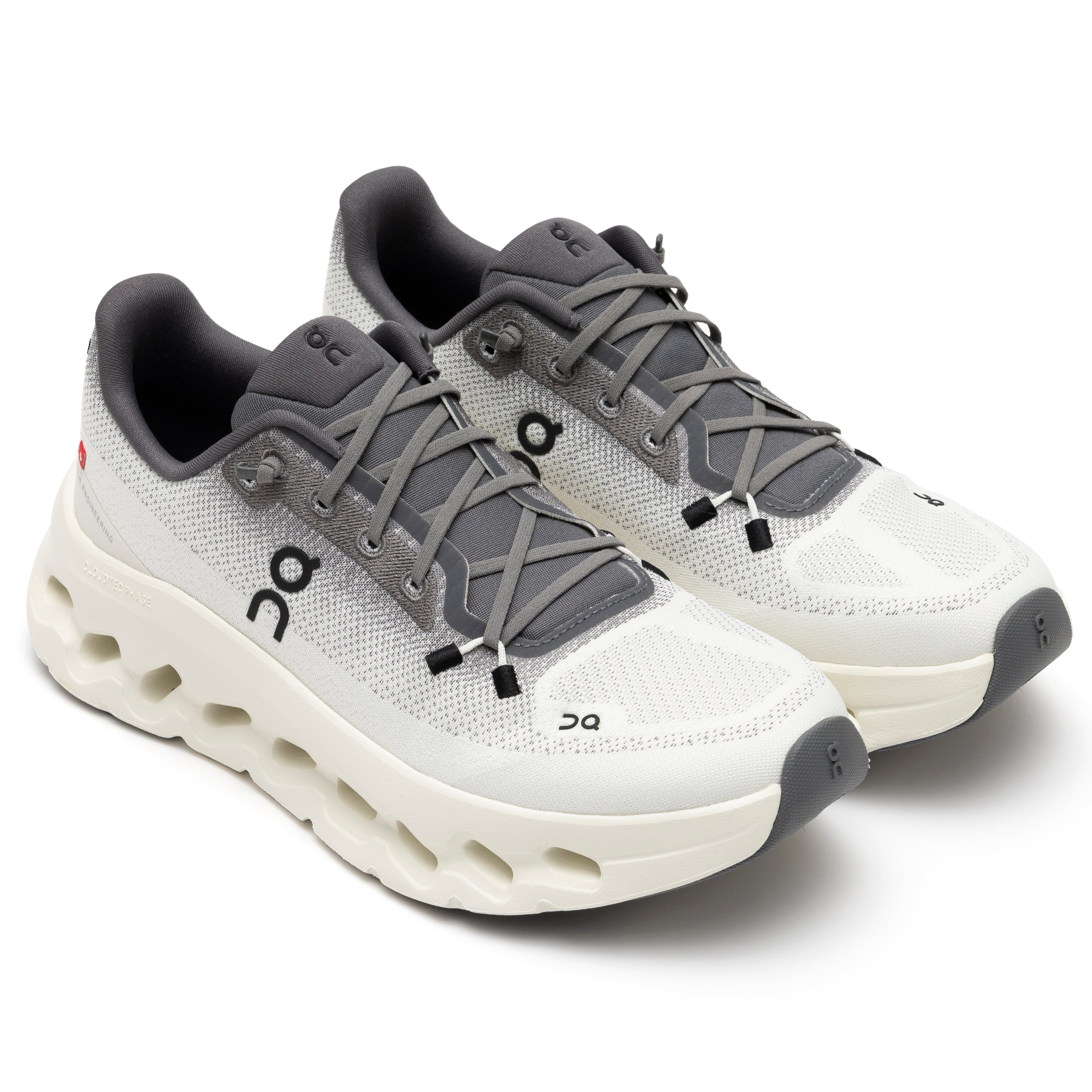ON RUNNING: Ss25 Cloudtilt Rock -W (Ivory) | DSMG E-SHOP