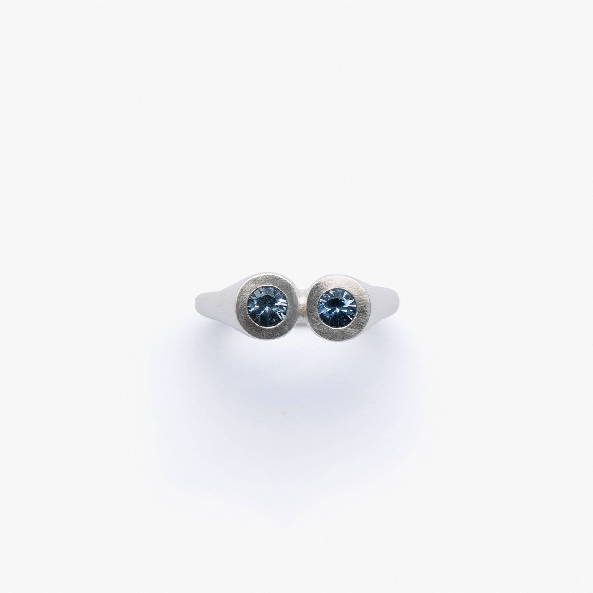 SEB BROWN | DSMG E-SHOP