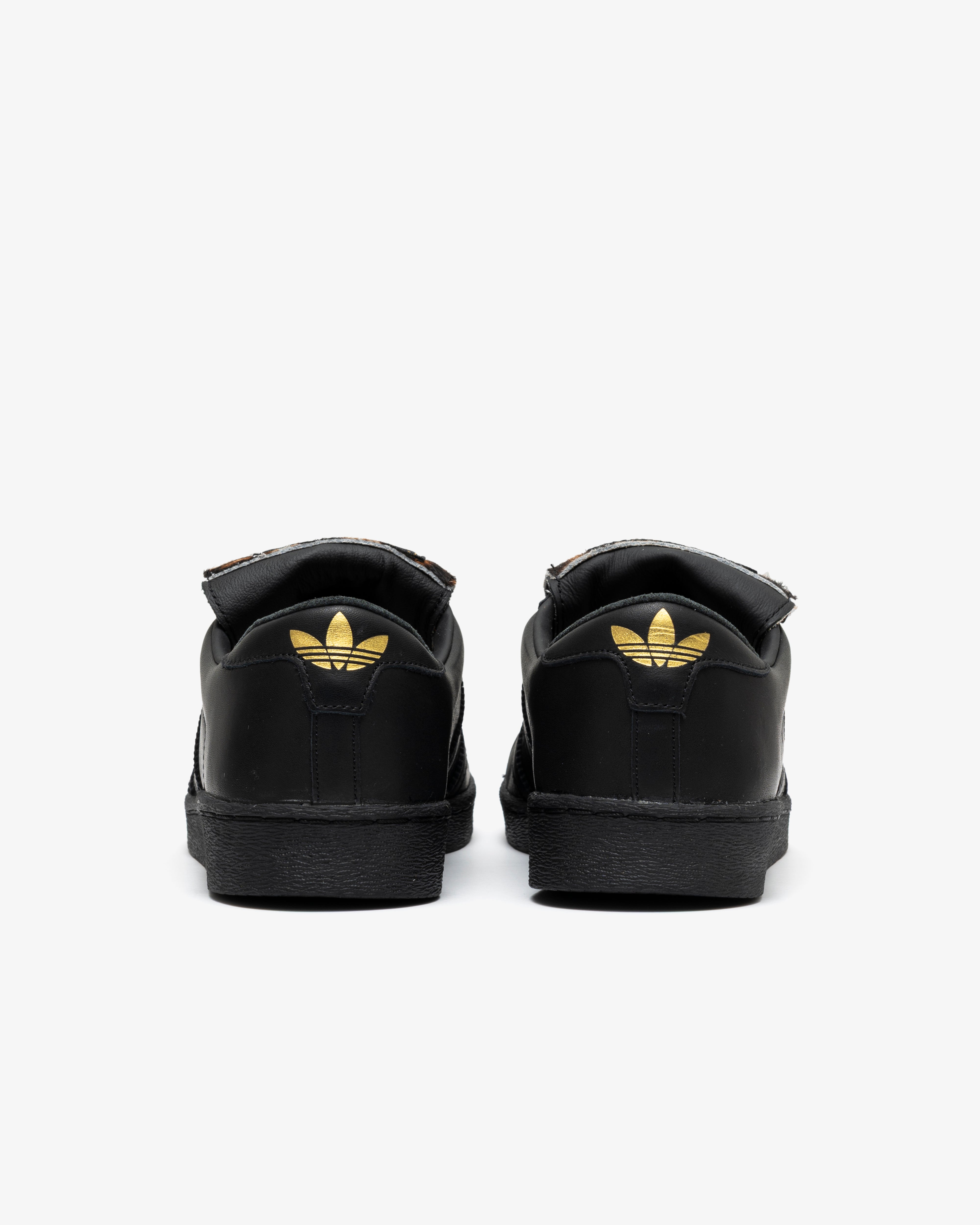  × WILLY CHAVARRIA JABBAR LOW 27㎝ ADIDAS X WILLY CHAVARRIA: Chavarria Jabbar Low (Black) | DSMG E-SHOP