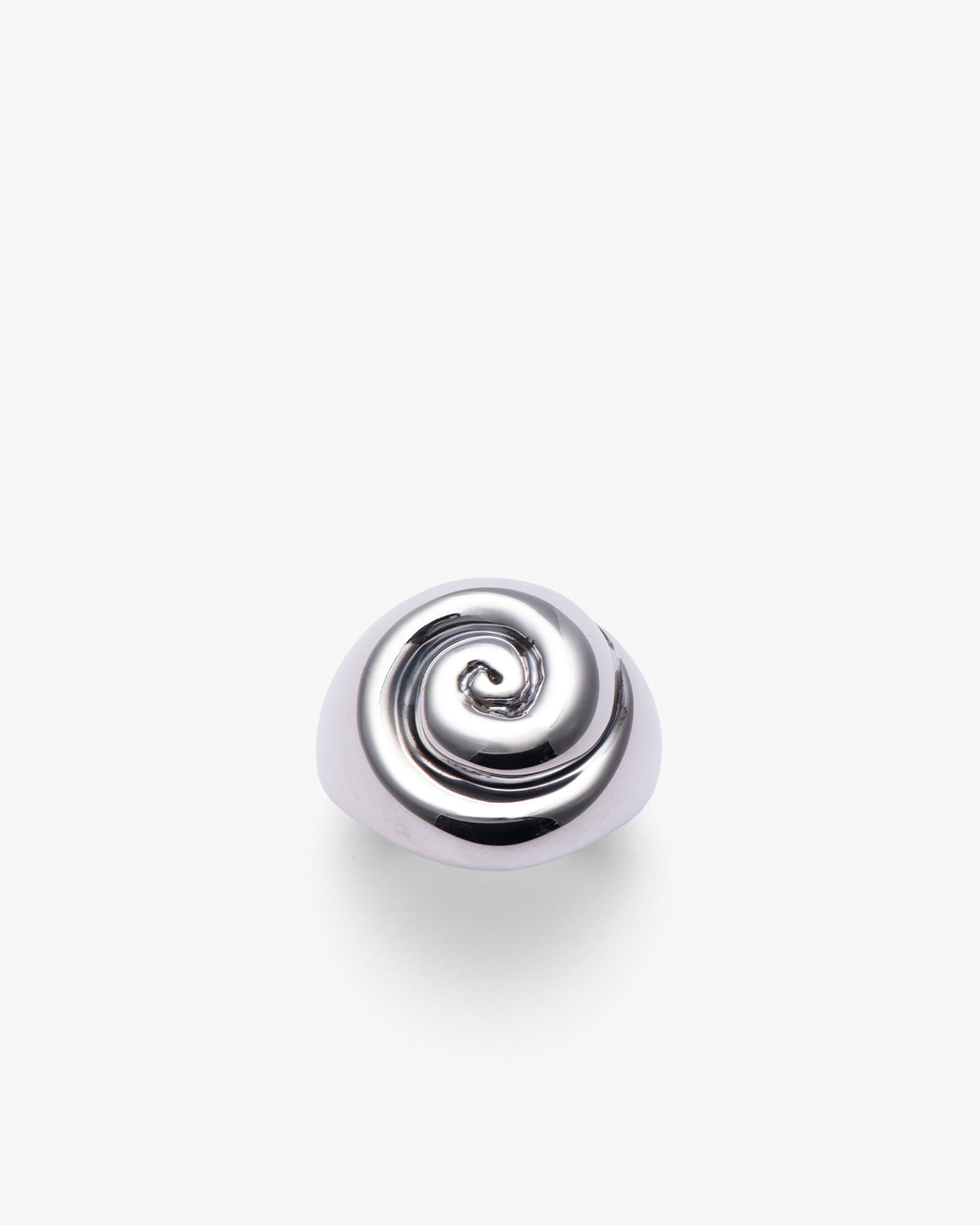 SOPHIE BUHAI: Nautilus Ring (Svr) | DSMG E-SHOP