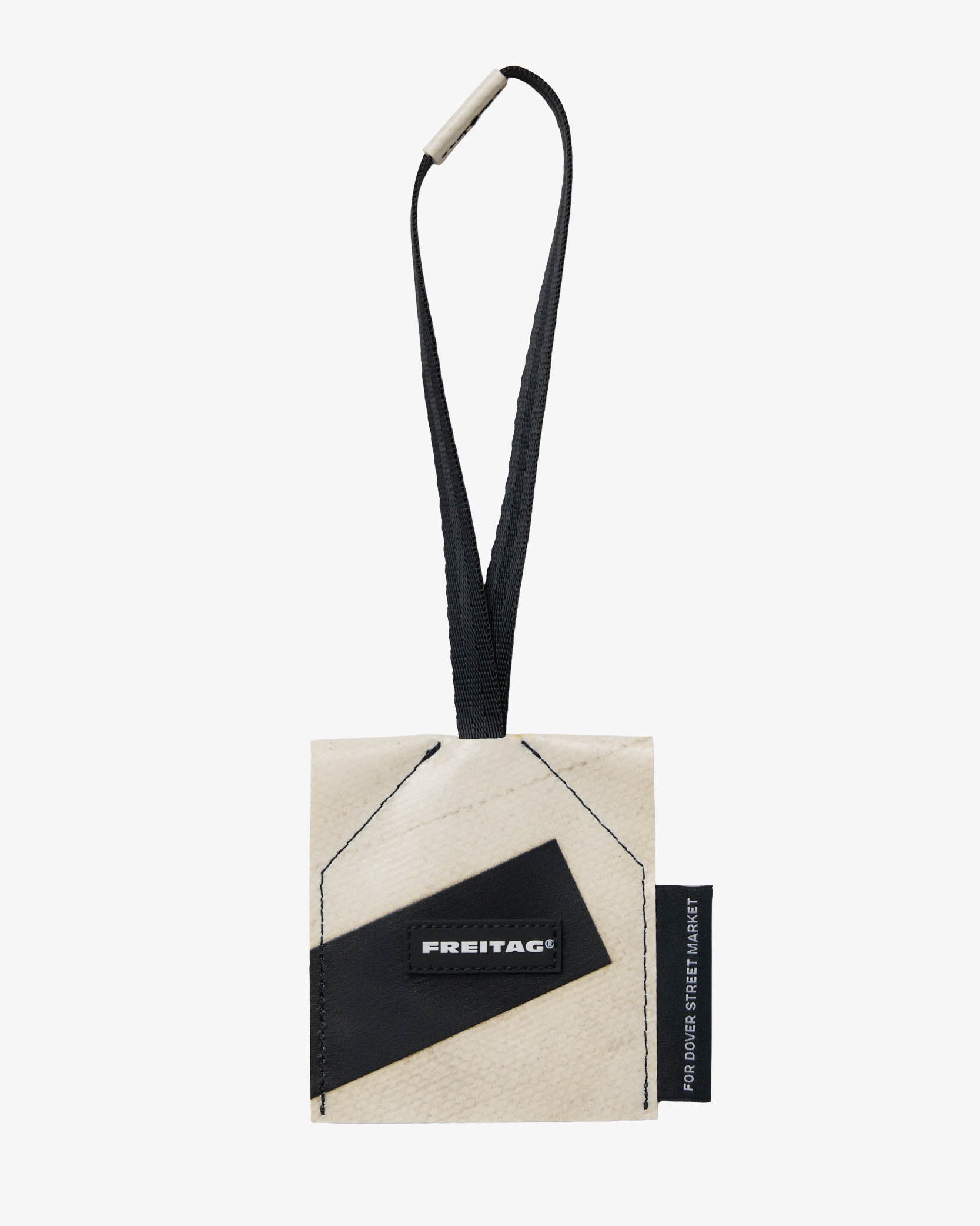新品未使用 FREITAG F737 DSM Keyholder FREITAG: F737 DSM Keyholder (086) | DSMG E-SHOP