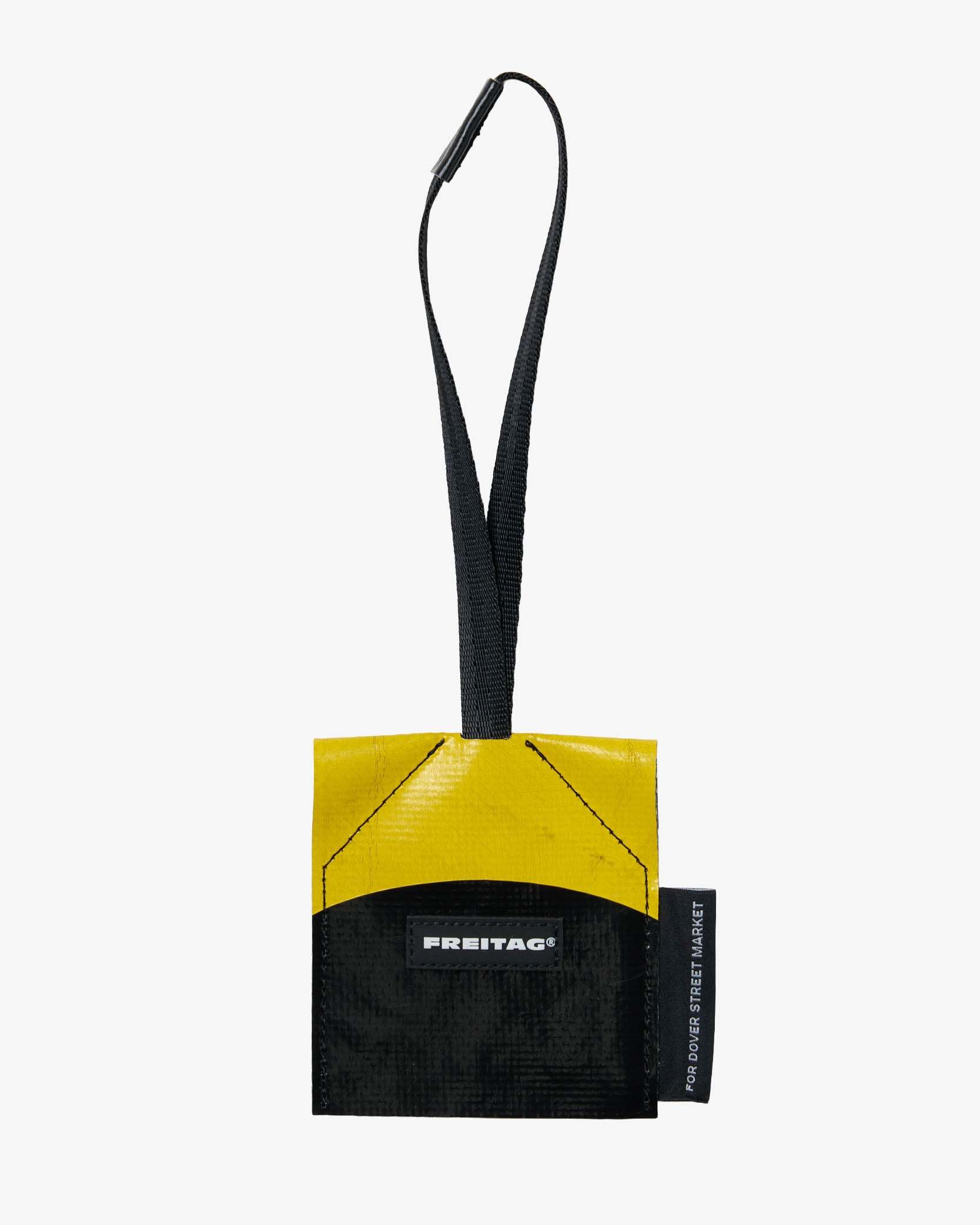 新品未使用 FREITAG F737 DSM Keyholder FREITAG: F737 DSM Keyholder (150) | DSMG E-SHOP