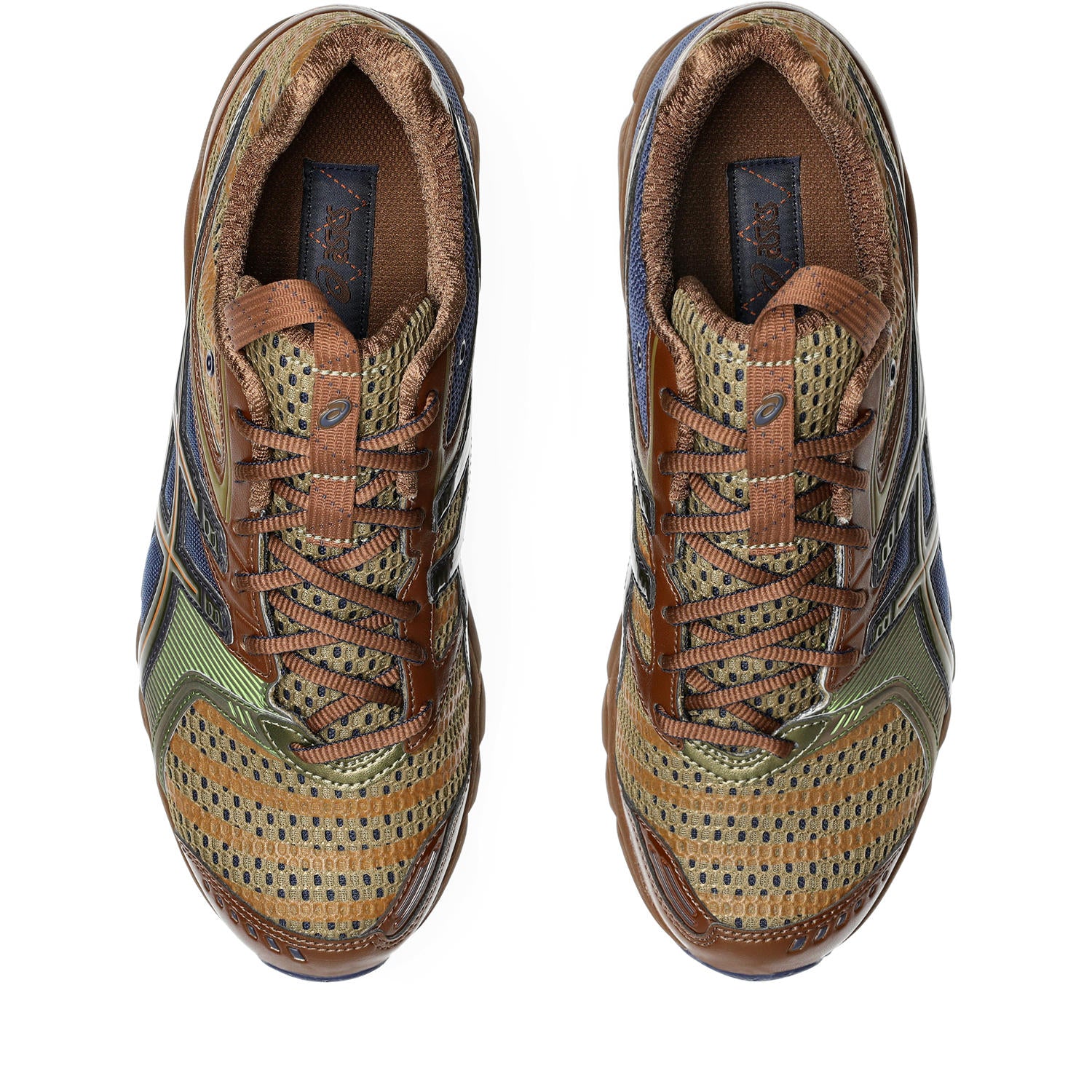 UB9-S GEL-DS TRAINER 14 24.5cm