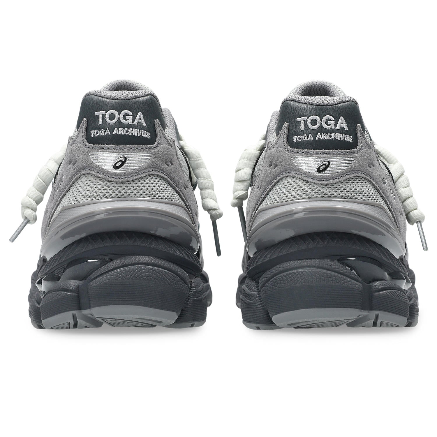 ASICS: Gel-Cumulus 16 Tg (020) | DSMG E-SHOP