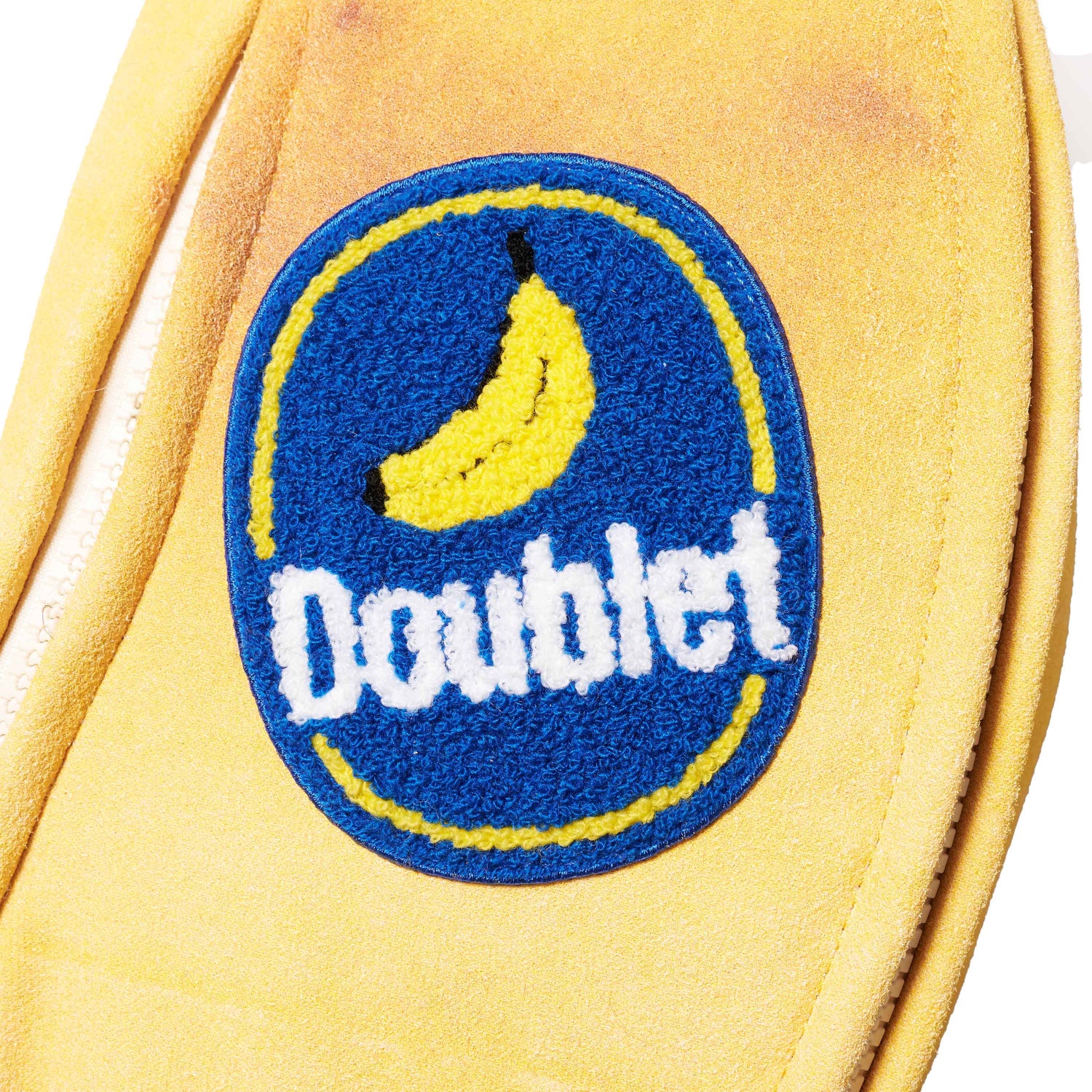 DOUBLET: Peelable Banana Bag (Ripe) | DSMG E-SHOP