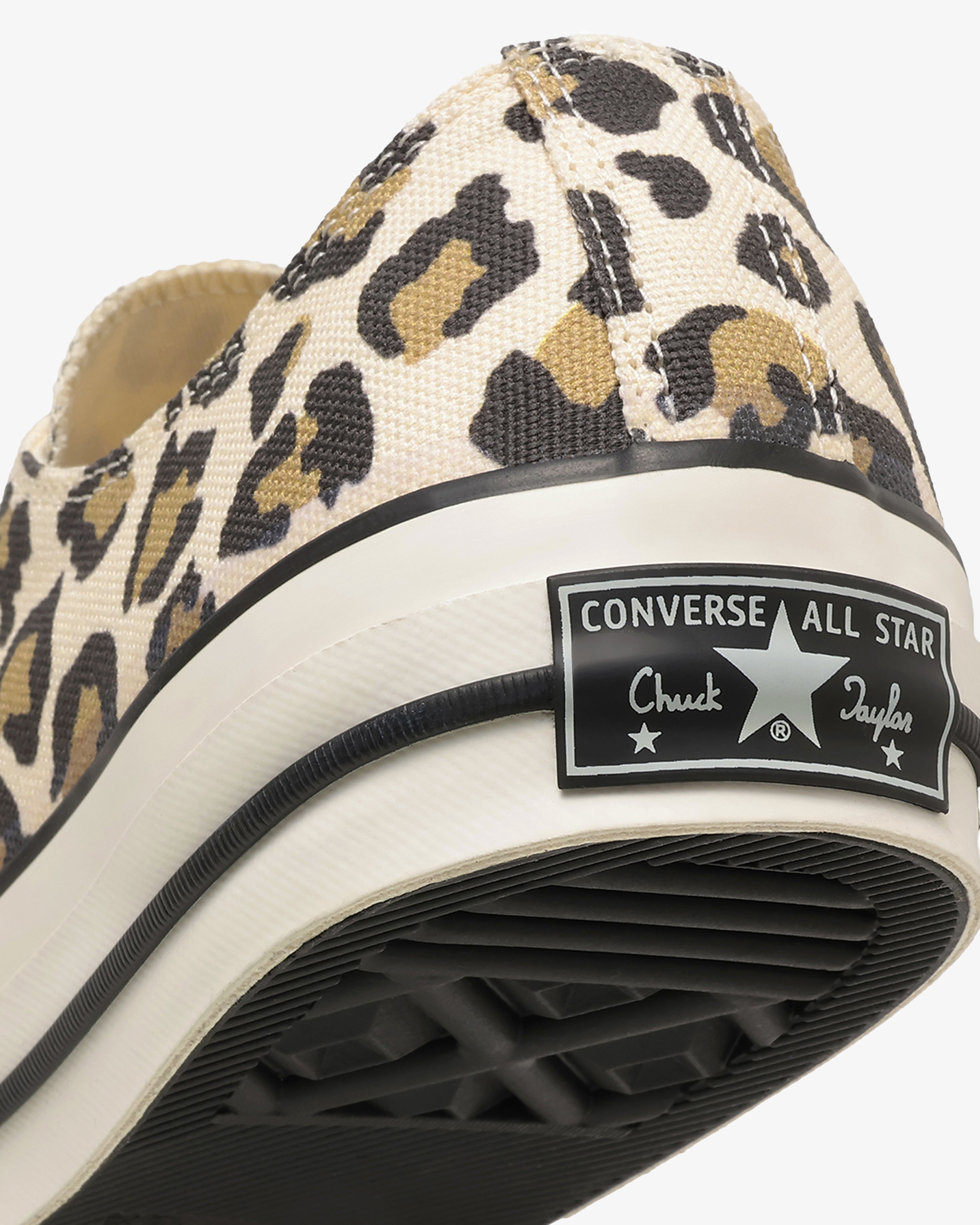 CONVERSE: Chuck Taylor Material Ox (Leopard) | DSMG E-SHOP