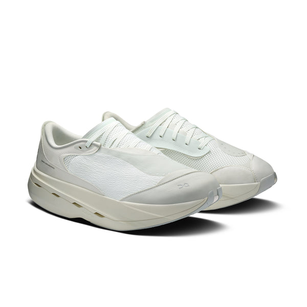 ON RUNNING - Cloudboom Volt Paf M - (White | Gale)