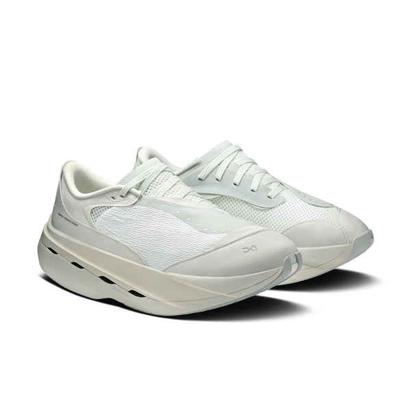 ON RUNNING - Cloudboom Volt Paf W - (White | Gale)
