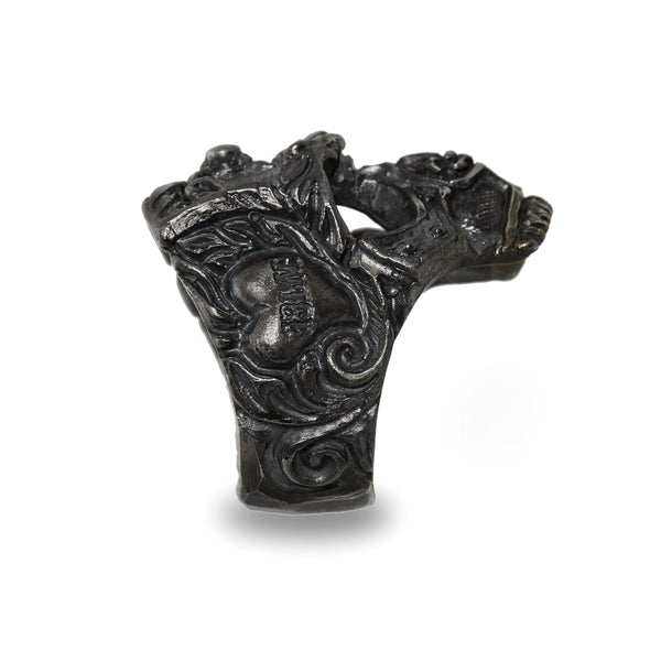 13 Lucky Monkey - Decorated Skull Ring  Ysabelle