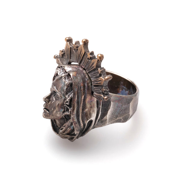 13 Lucky Monkey - Dolorosa Ring