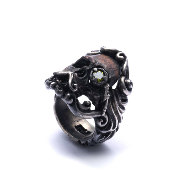 13 Lucky Monkey - Monocle Eye Peridot Skull Rings - (Silver)