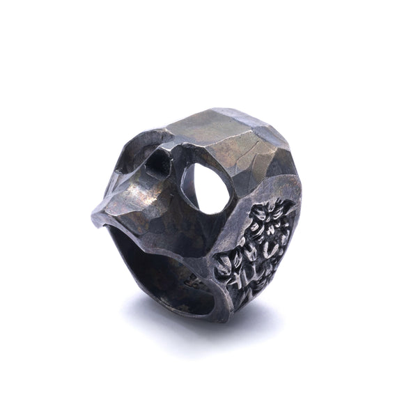 13 Lucky Monkey - Godiva Sakura Skull Rings - (Silver)