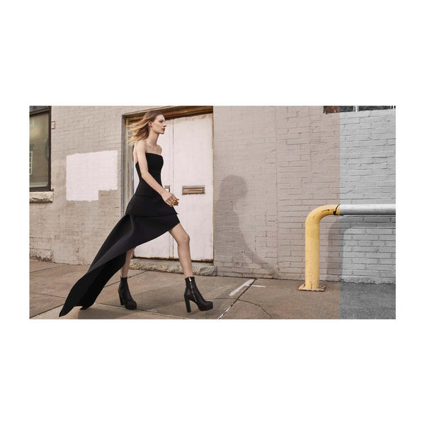 BIBLIOTHECA - A Magazine Curated By Sacai - (-)