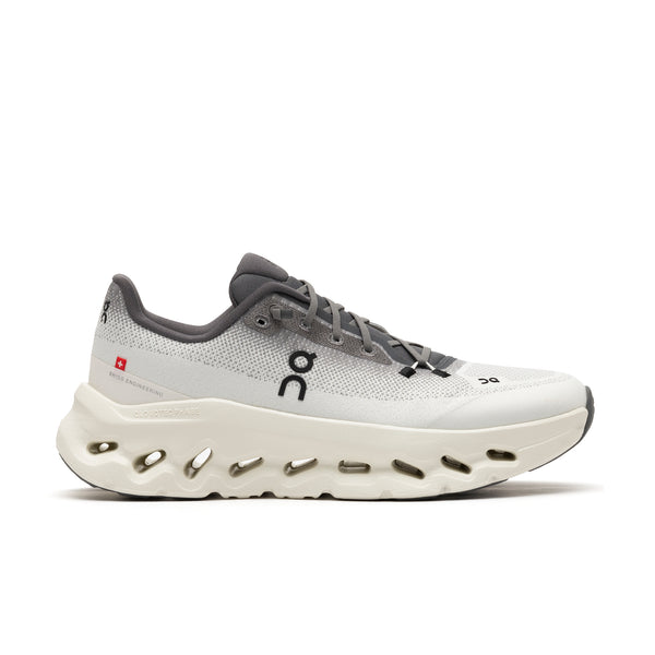 ON RUNNING - Ss25 Cloudtilt Rock  -M (Ivory)