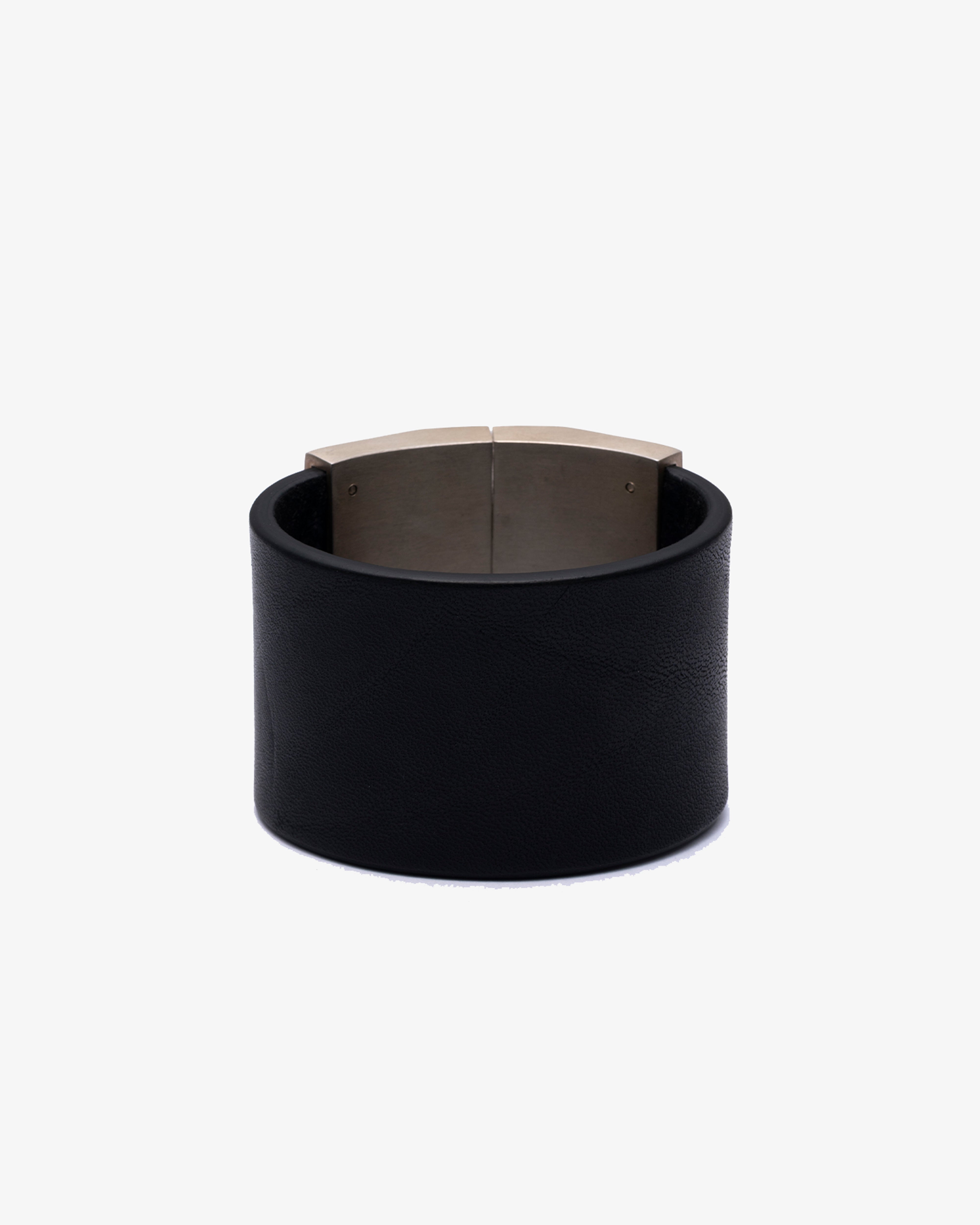 PARTS OF FOUR: Box Lock Bracelet (Black) | DSMG E-SHOP