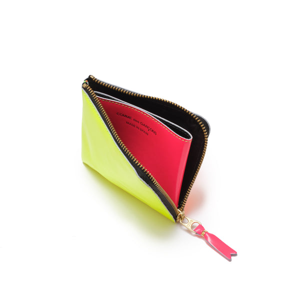 CDG WALLET - Super Fluo L Zip Wallet - (Pink / Yellow)