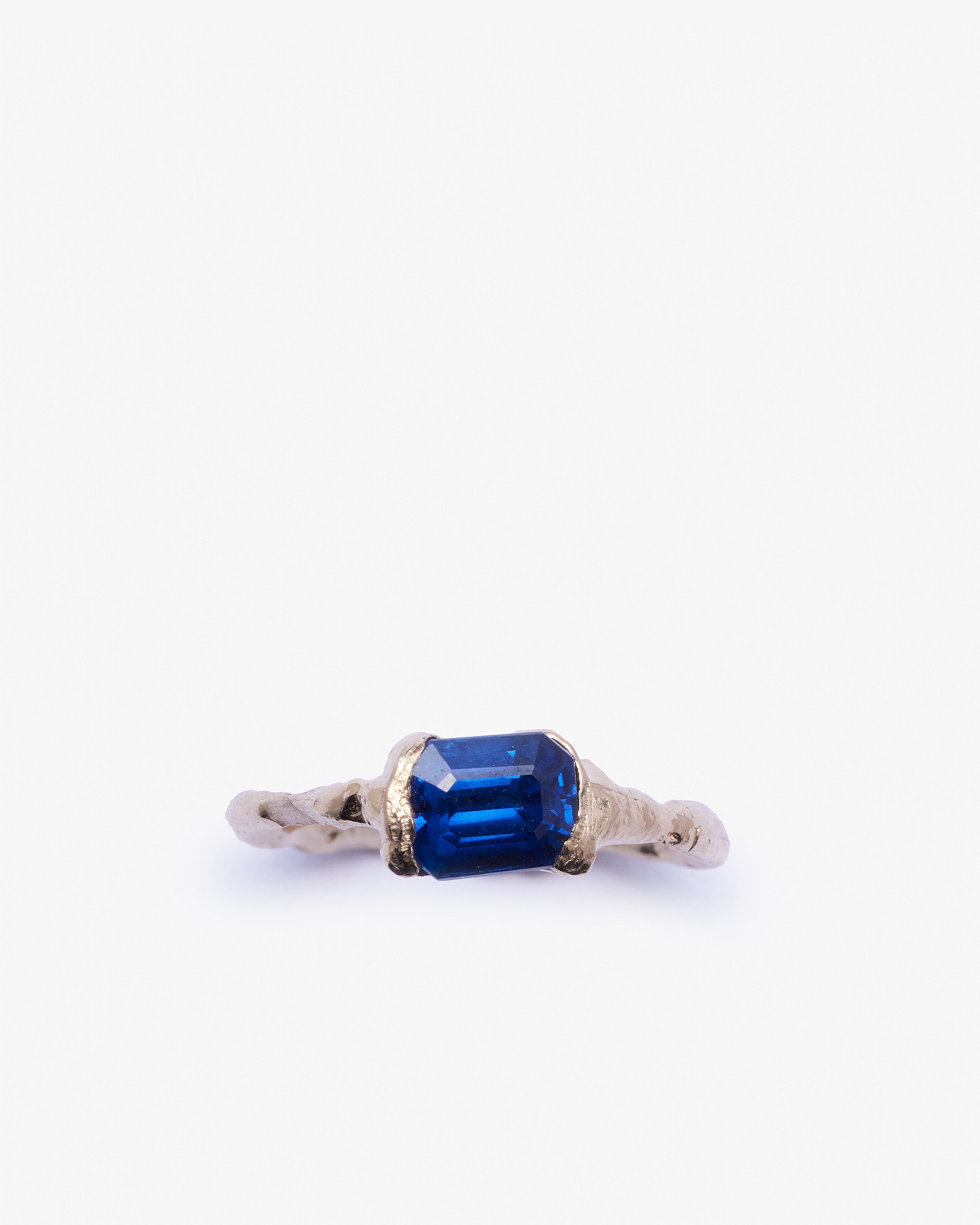 ALICE WAESE | DSMG E-SHOP