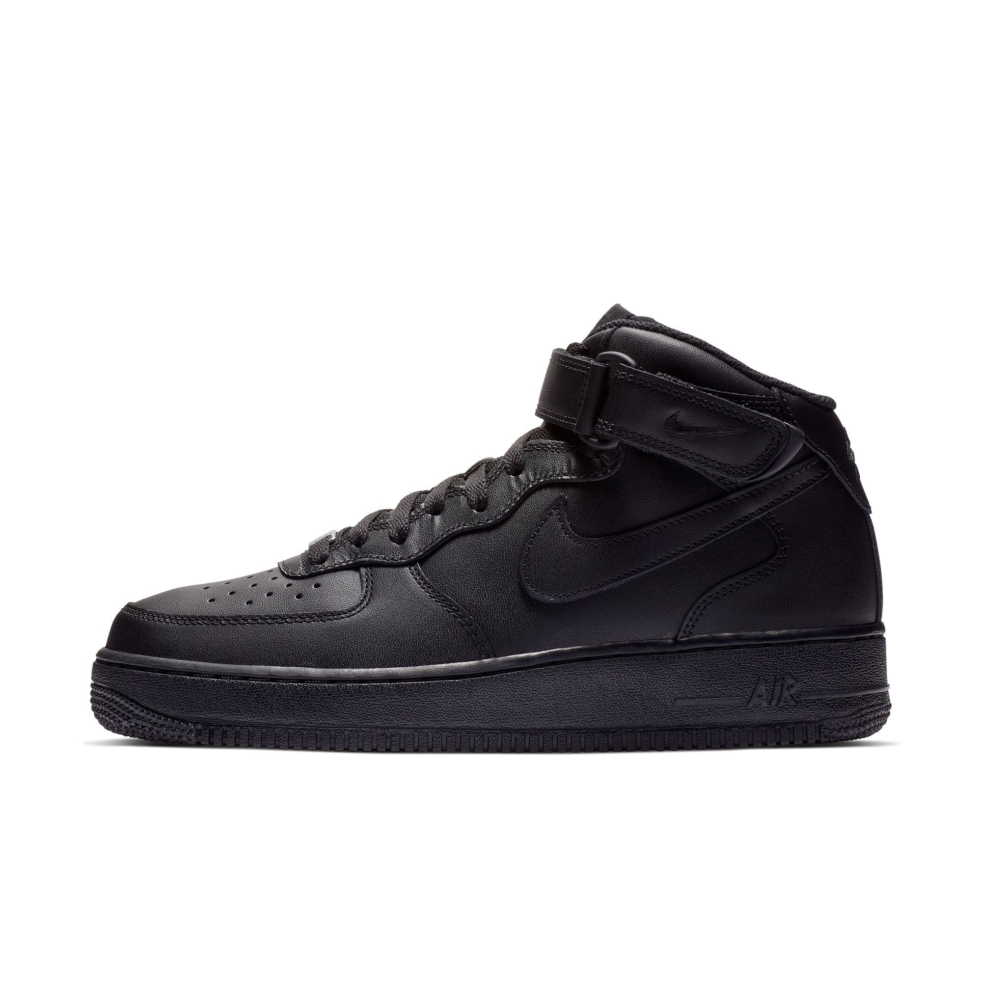 Air force 1 hotsell mid 07 black white