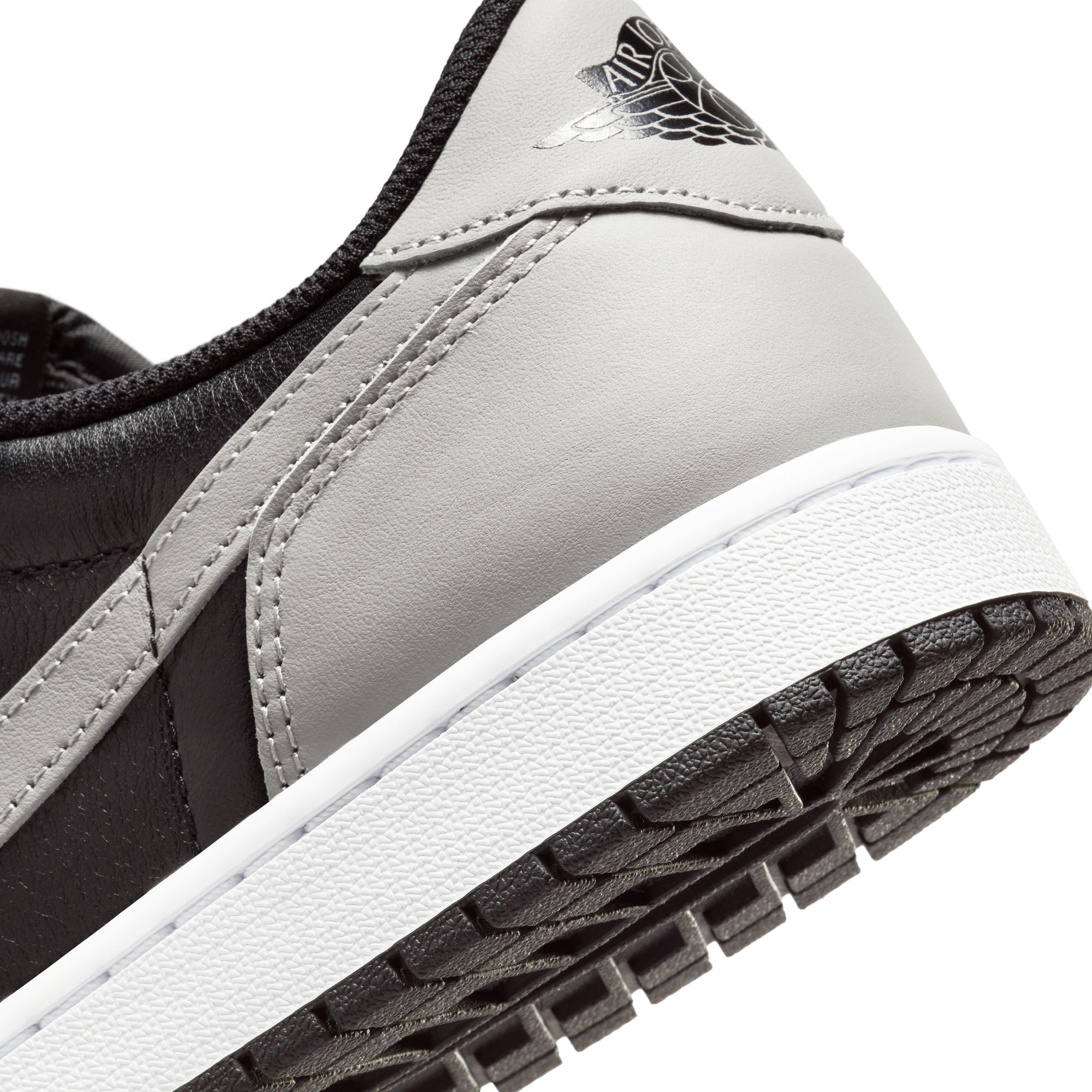 Nike - Air Jordan 1 Retro Low Og - (003)