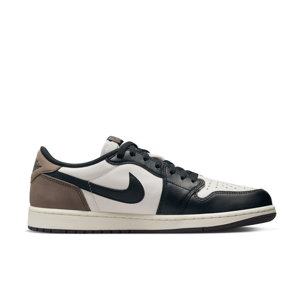 Nike - Air Jordan 1 Retro Low Og - (102)