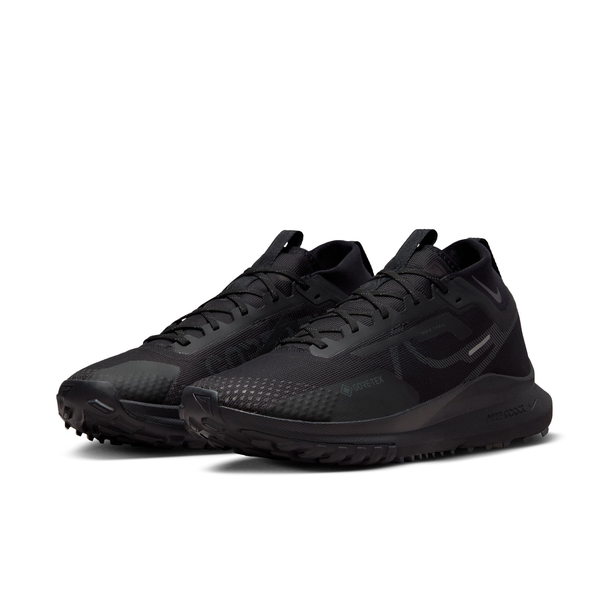 NIKE - Nike React Pegasus Trail 4 Gtx - (Black/Anthracite-Velvet