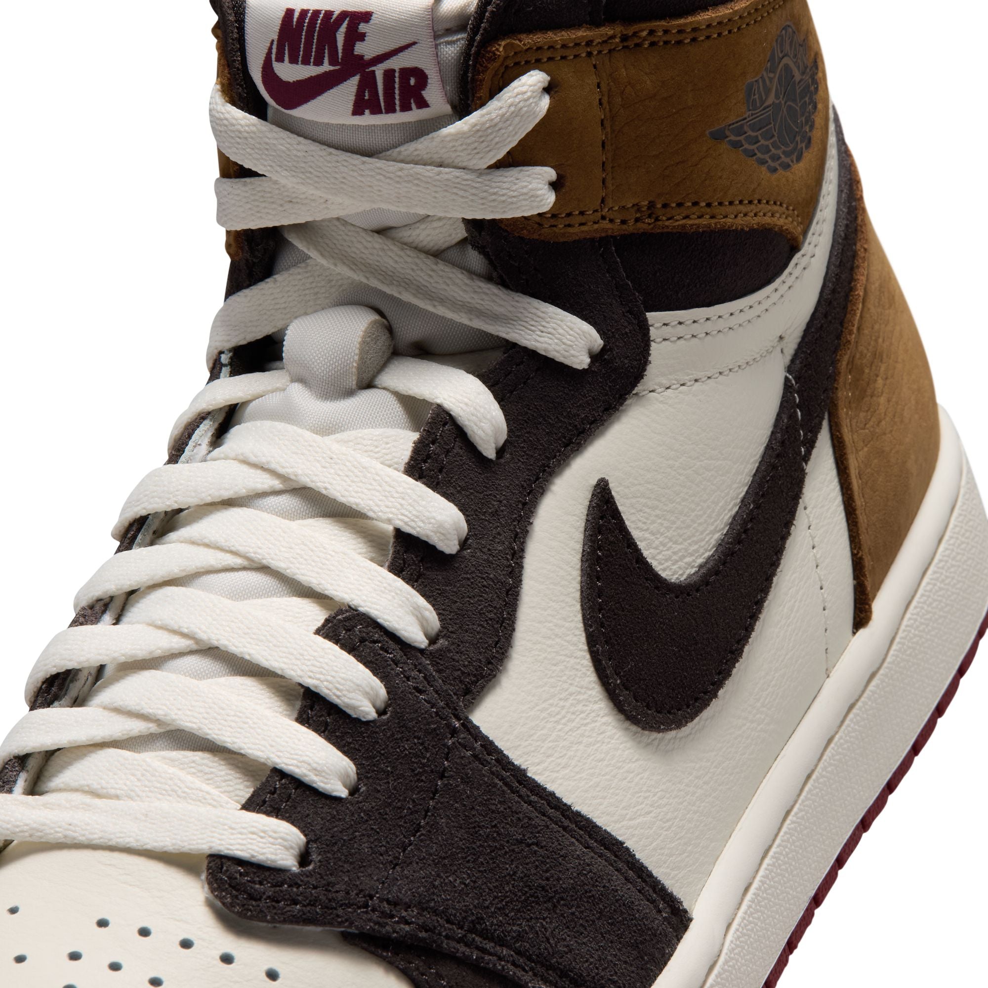 NIKE: Air Jordan 1 Retro High Og (DZ5485-201) | DSMG E-SHOP