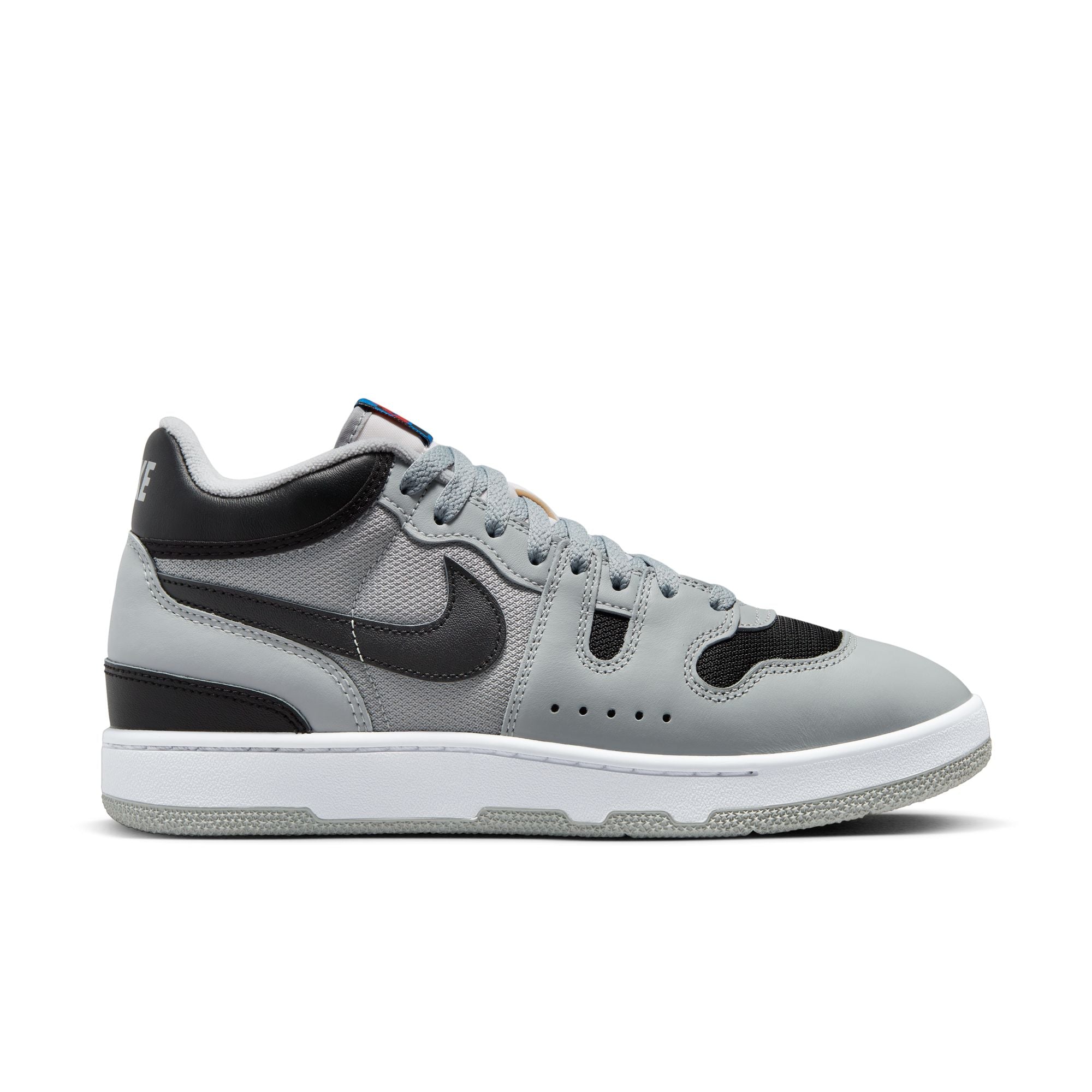 Nike DSM GNZ | DSMG E-SHOP