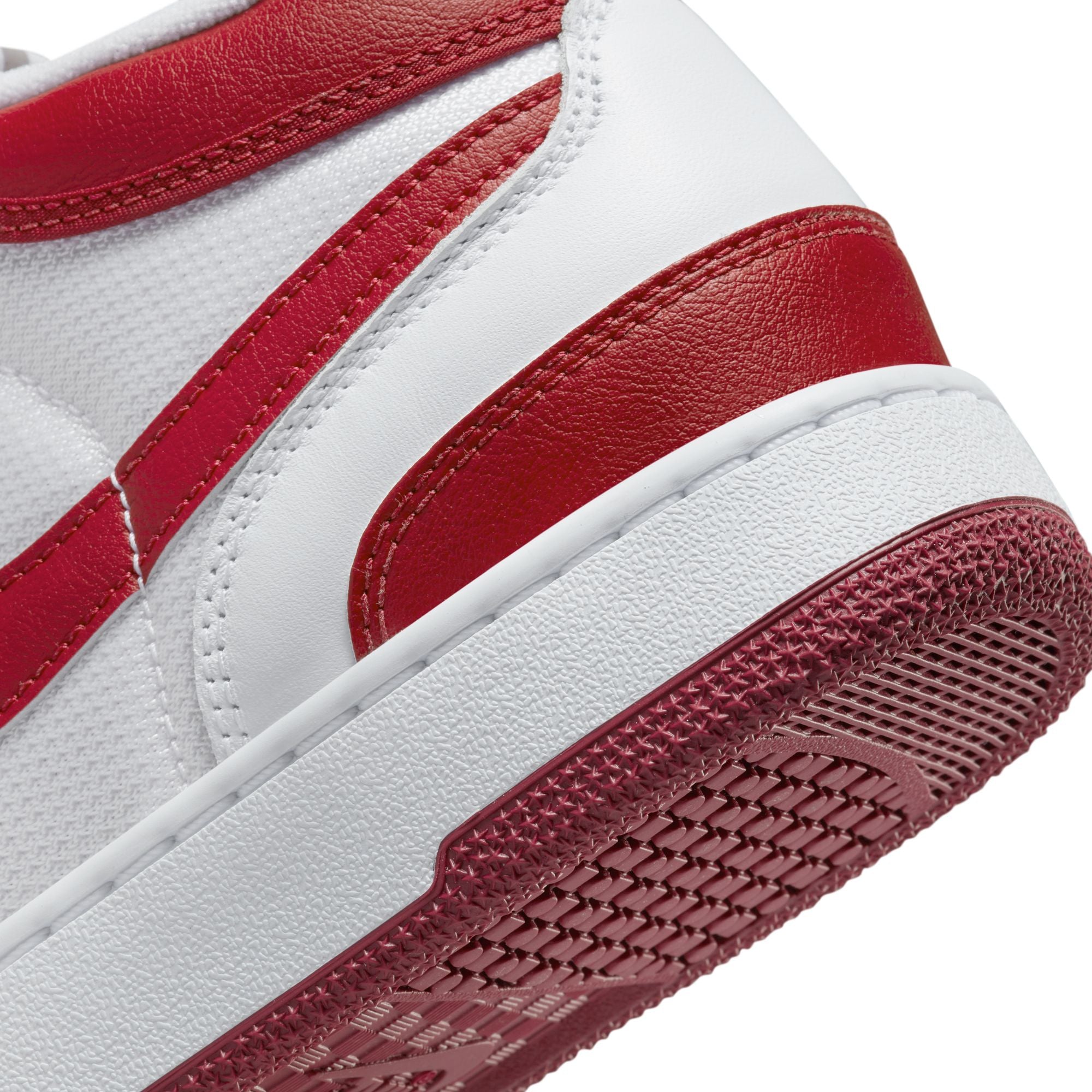 NIKE ATTACK QS SP RED CRUSH