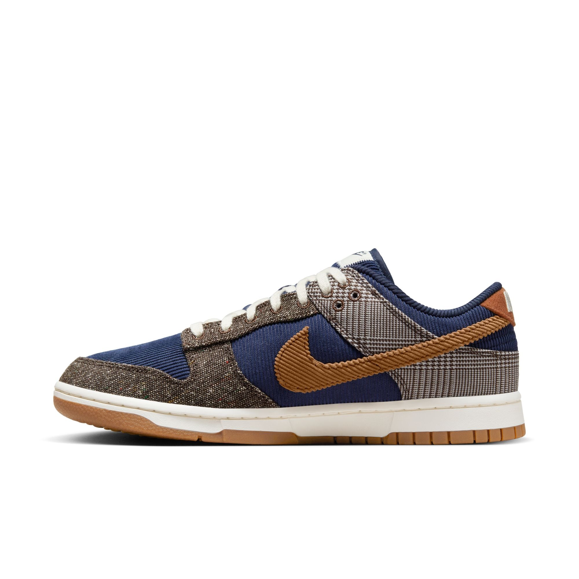 Dunk Low PRM Midnight Navy and White