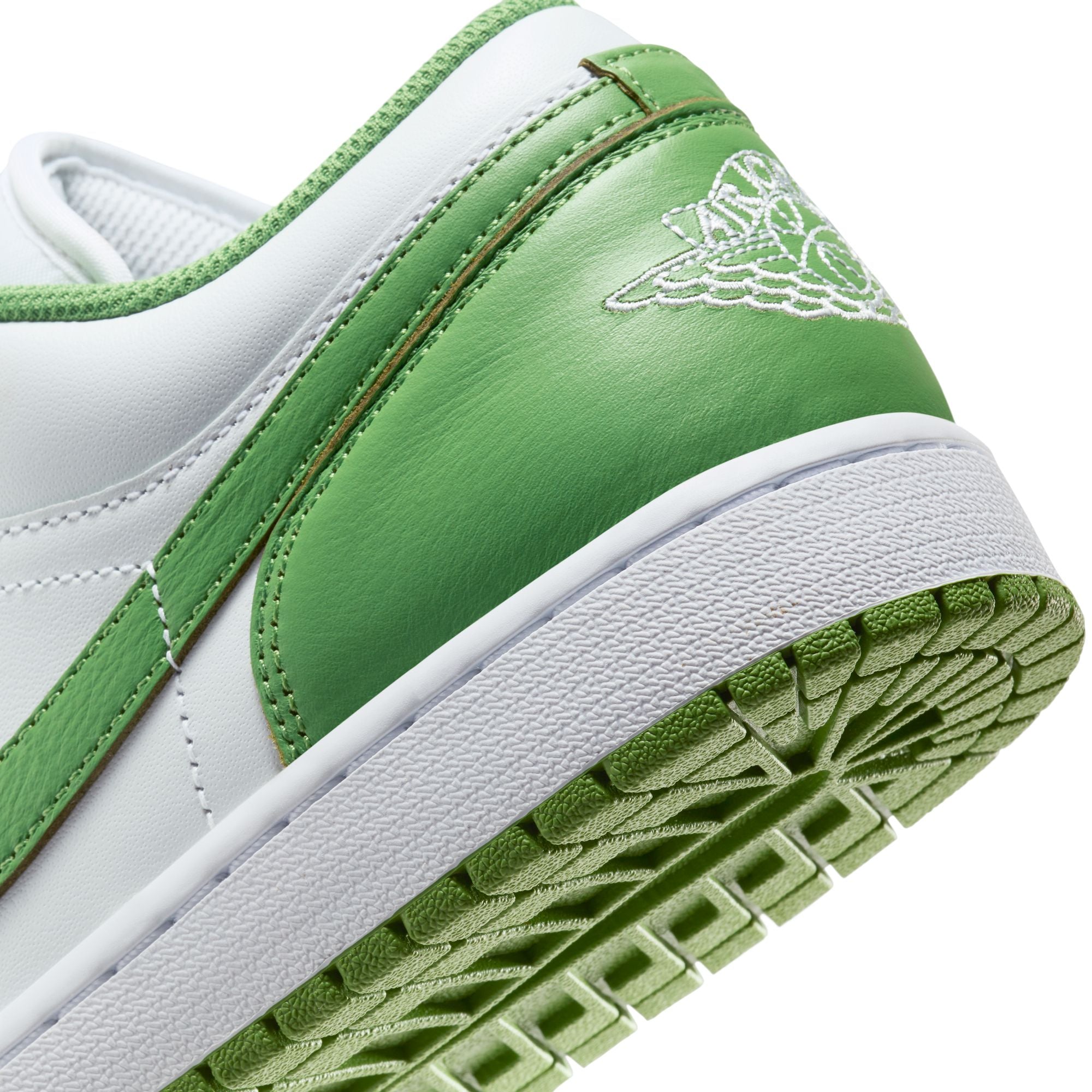 Nike: Air Jordan 1 Low Se (100) | DSMG E-SHOP