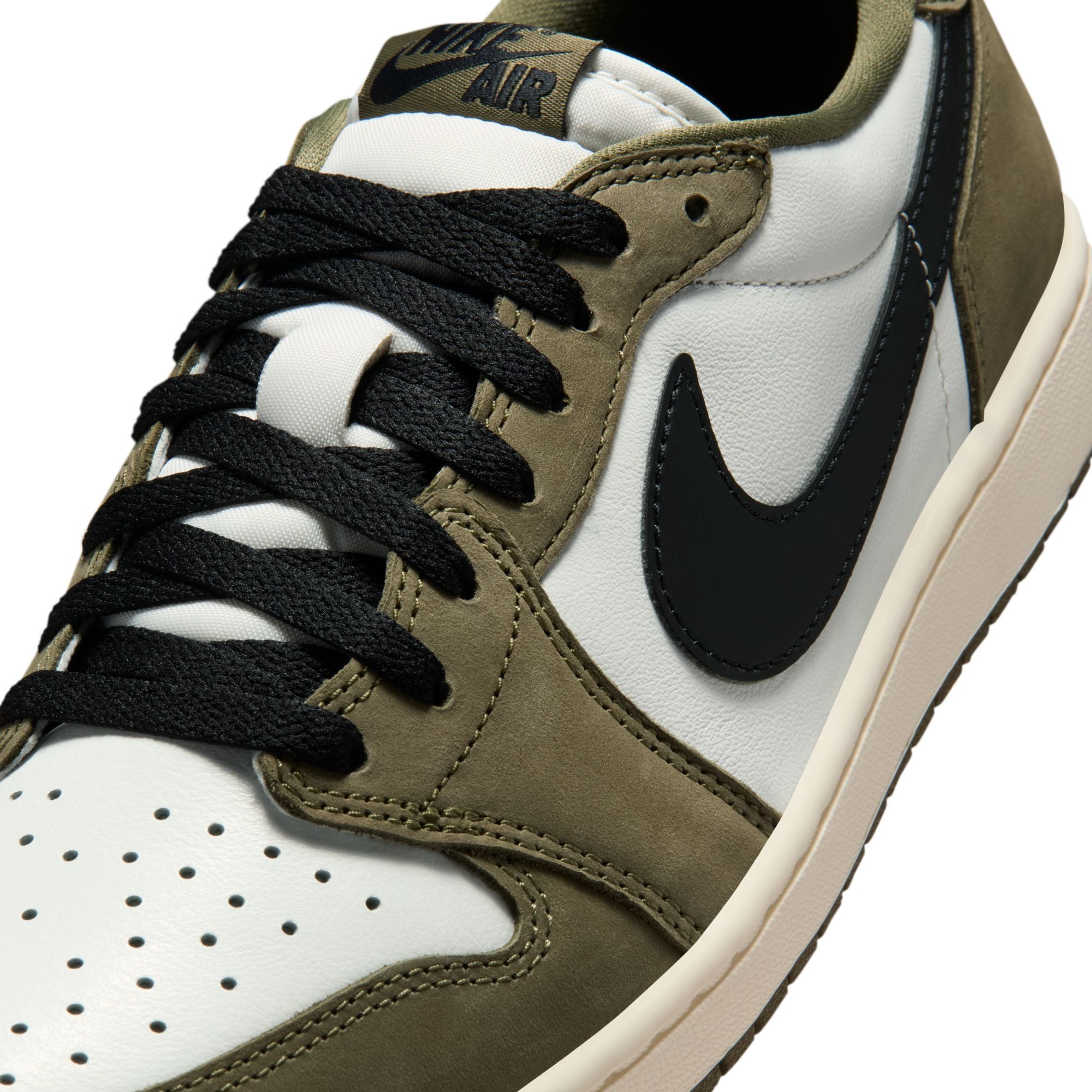 Nike: Air Jordan 1 Retro Low Og (HQ6998-200) | DSMG E-SHOP