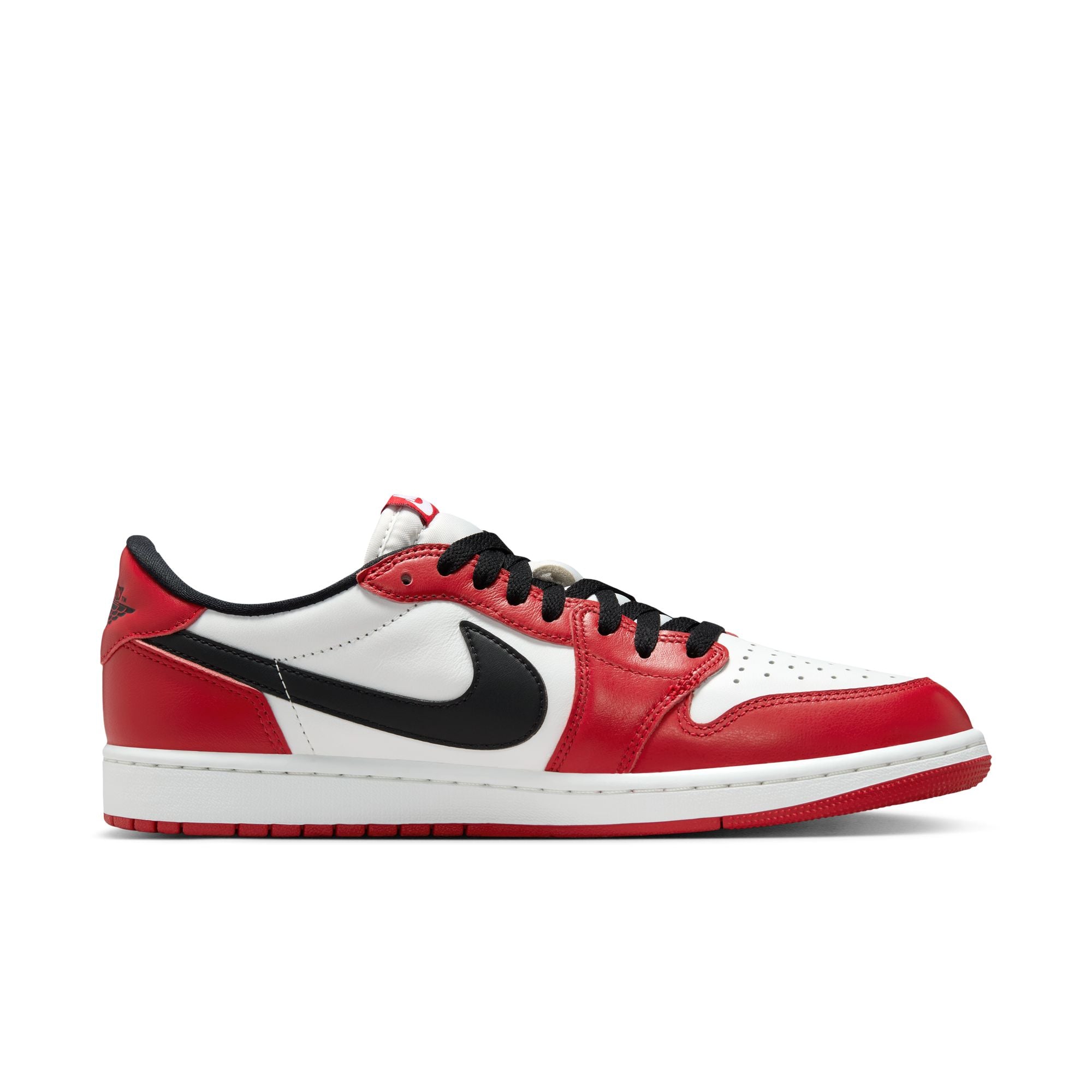 靴 Nike Air Jordan 1 Retro Low OG UK6 Jordan 1 Retro Low OG 'Black Toe' - Air Jordan - CZ0790 106