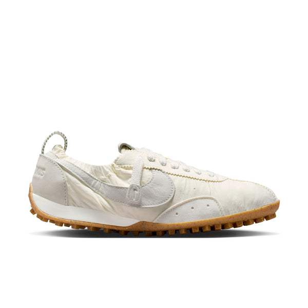 NIKE - Nike W Jacquemus Moon Shoe Sp - (002)