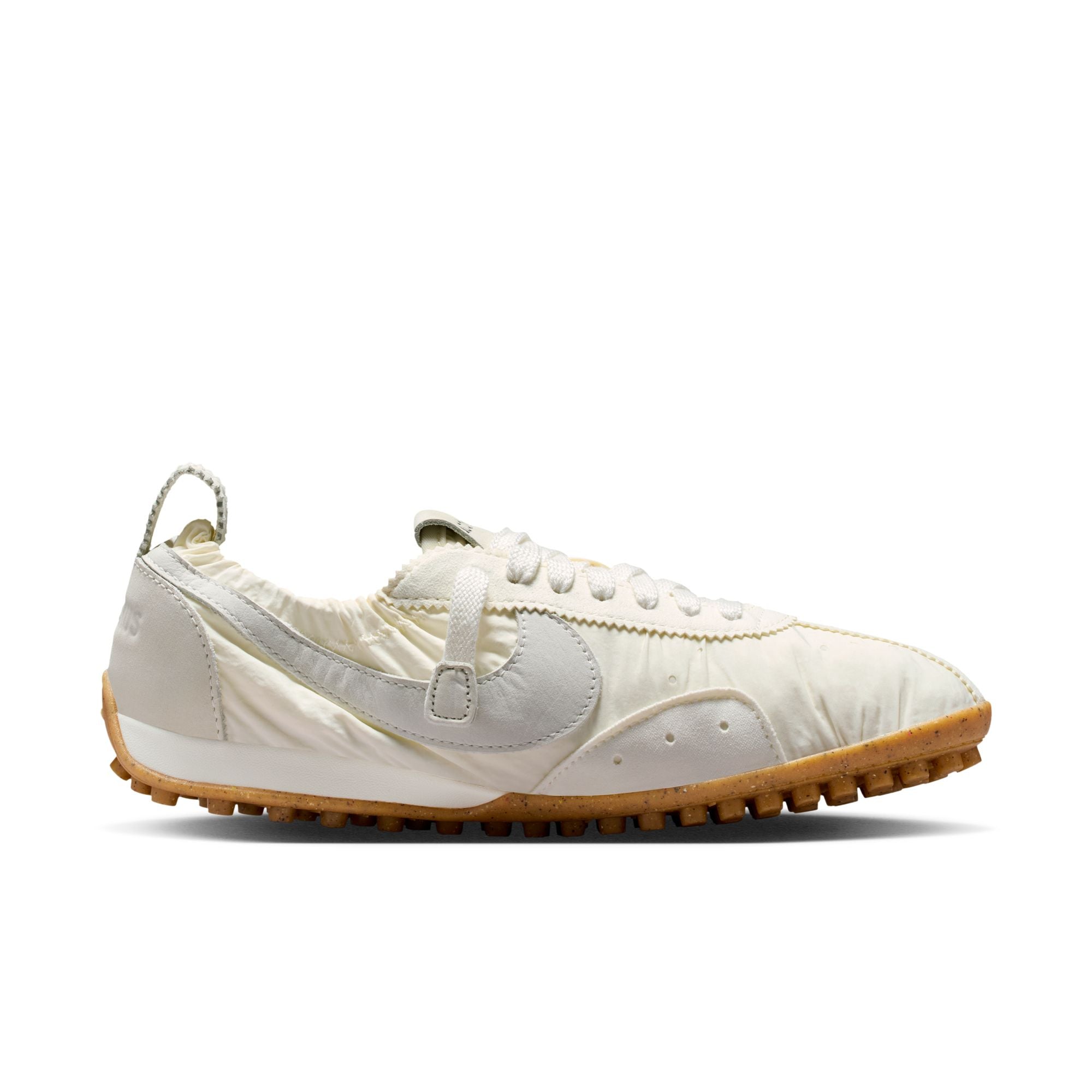 NIKE: Nike W Jacquemus Moon Shoe Sp (002) | DSMG E-SHOP