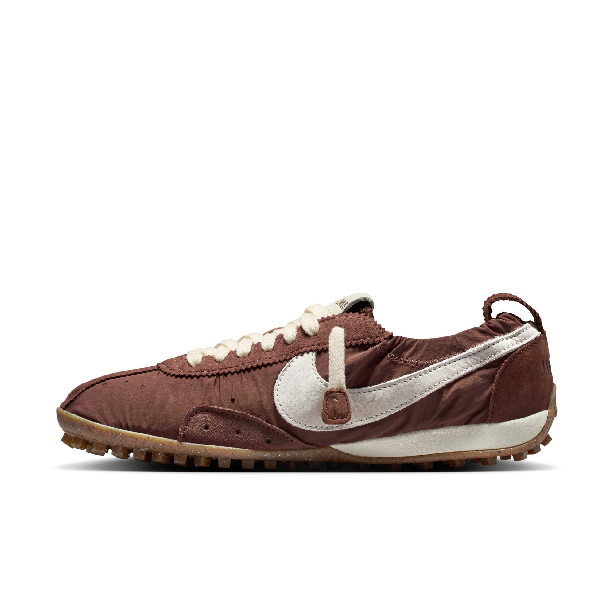 NIKE: Nike W Jacquemus Moon Shoe Sp (200) | DSMG E-SHOP