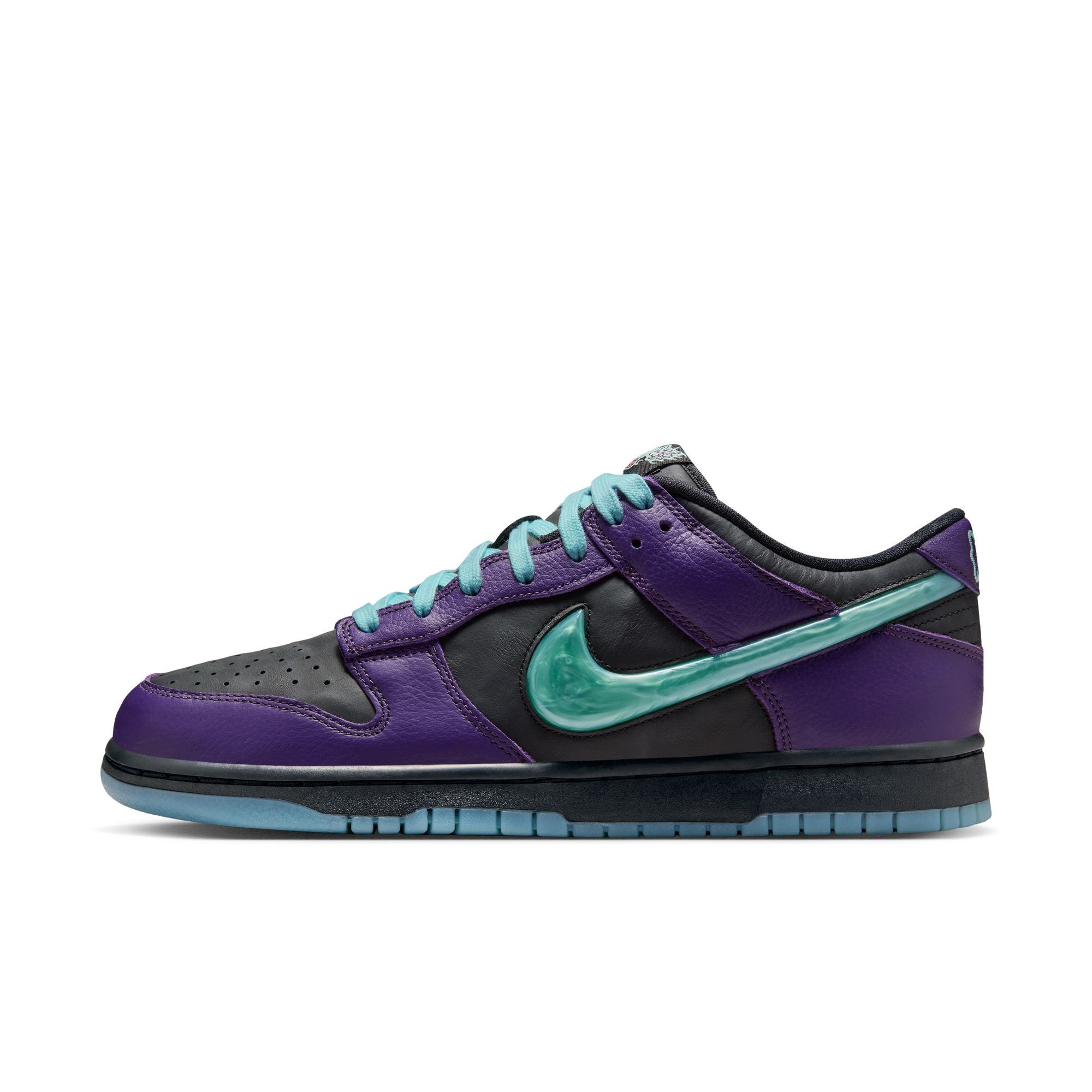 NIKE: Nike Dunk Low Retro Ltd Hwn (001) | DSMG E-SHOP