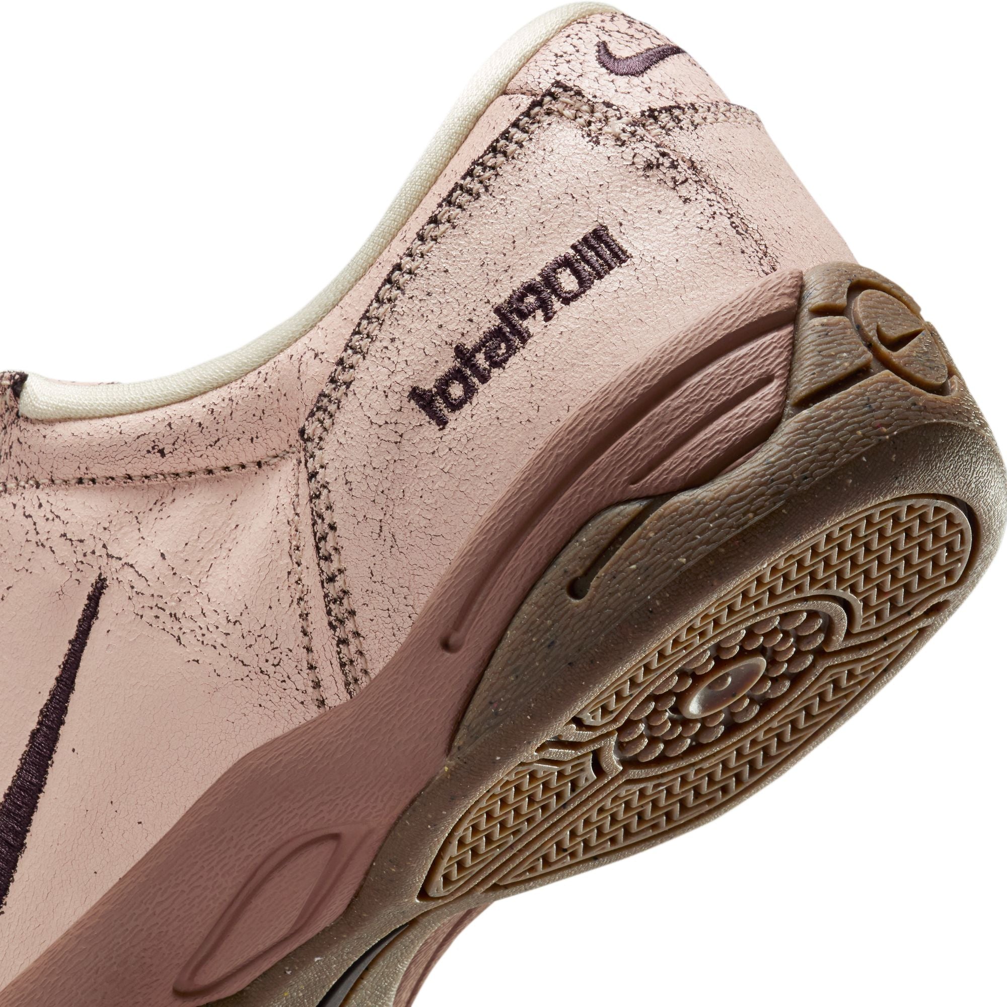 Nike: Total 90 Prm (200) | DSMG E-SHOP