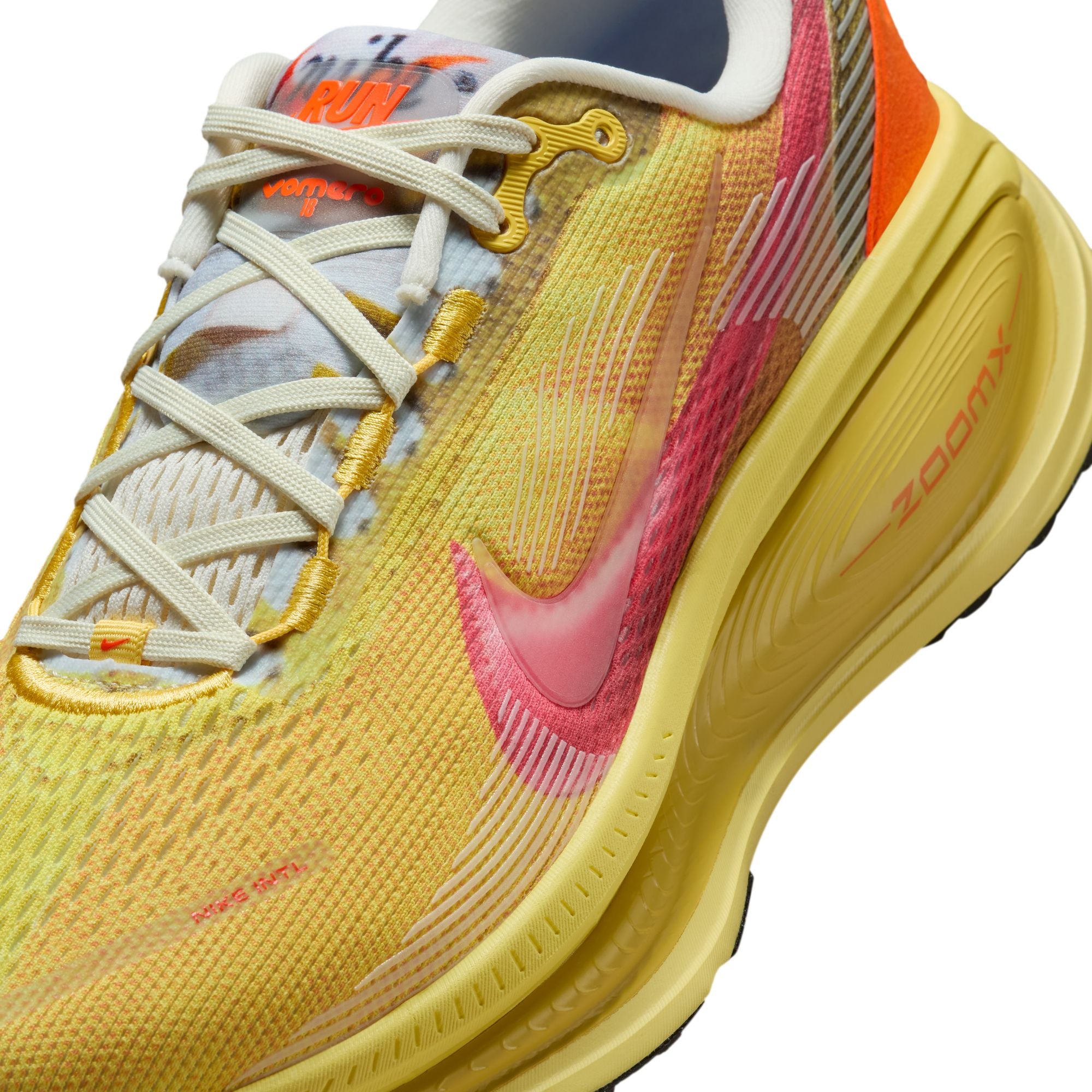 Nike: Nike Vomero 18 Se (999) | DSMG E-SHOP